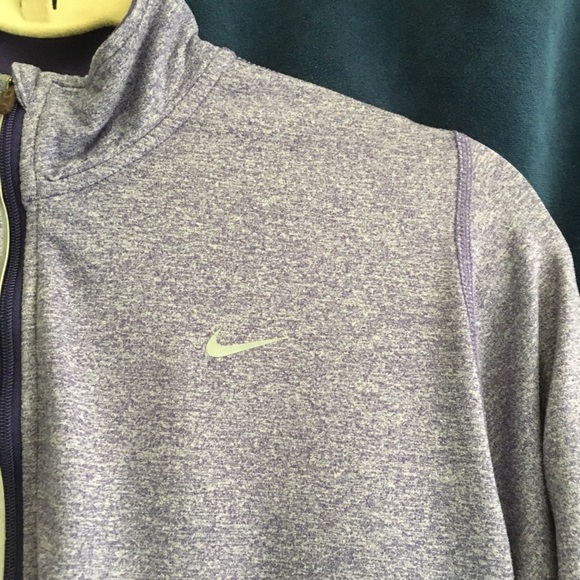 Nike | Quarter-Zip Dri-Fit Top - Picture 5 of 10